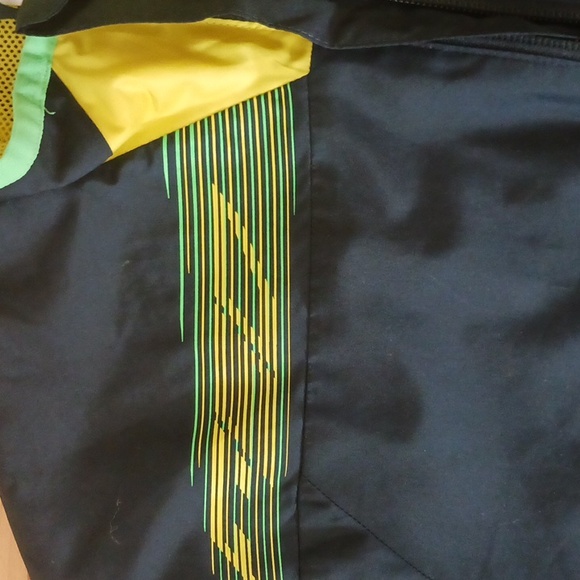 Boy's Adidas light jacket - Picture 4 of 10